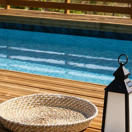 Moment's In Nature Vineyard Pool & Jacuzzi ホームステイ *
