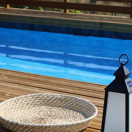 Moment's In Nature Vineyard Pool & Jacuzzi パルメラ